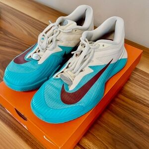 Nike Zoom Vapor Pro 3 HC PRM in Cactus and Red